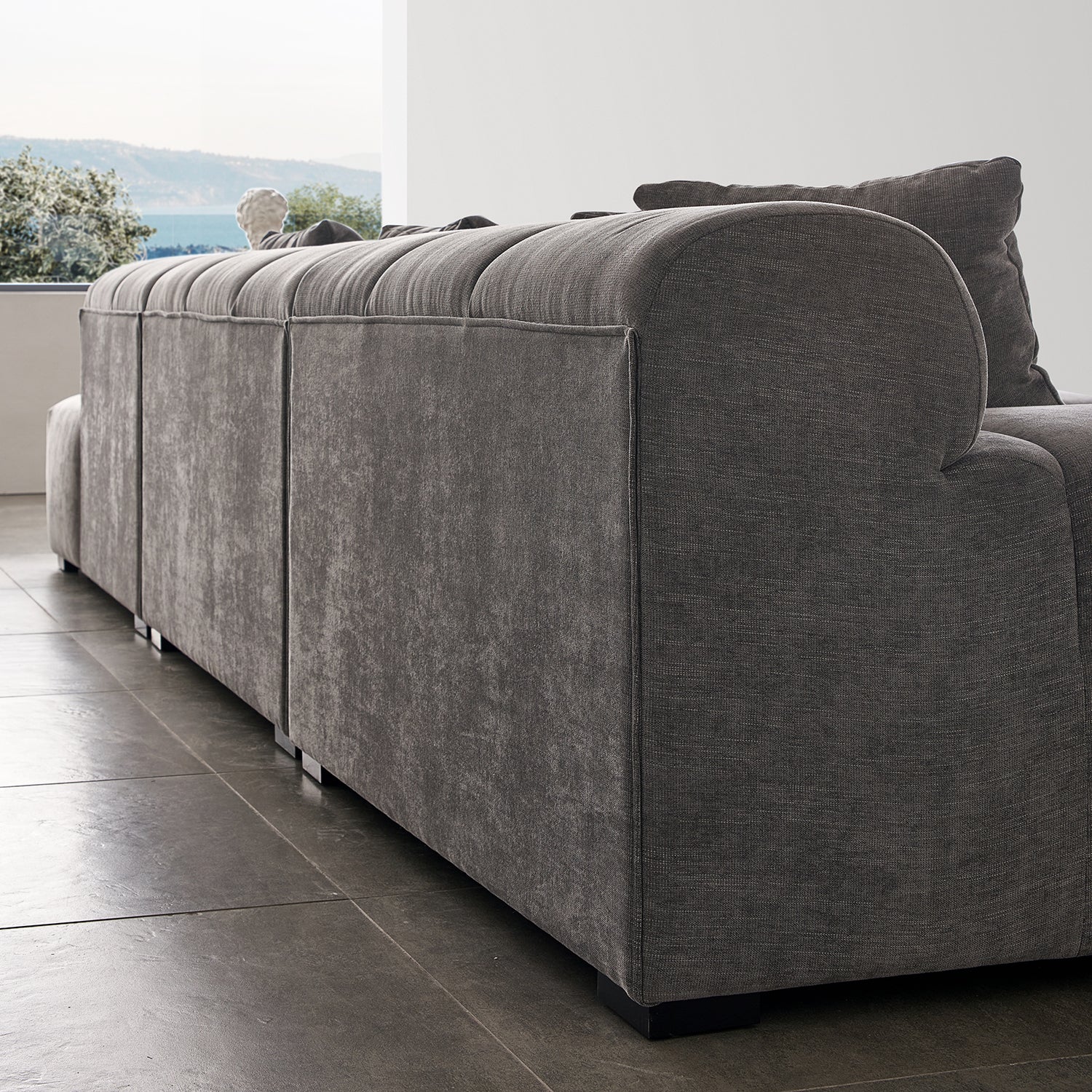 Amora Sofa - Mario Capasa