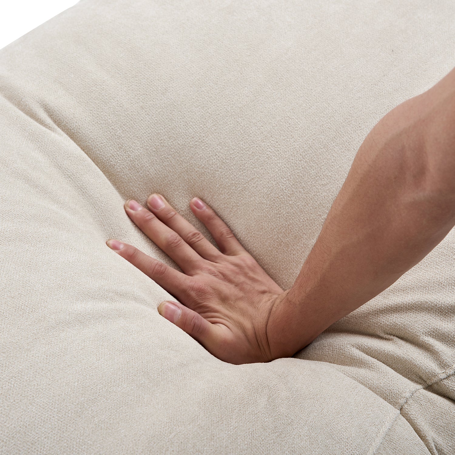 Feathers Ottoman - Mario Capasa