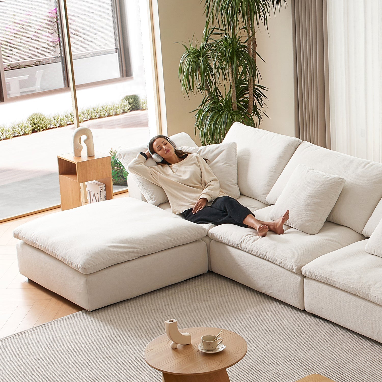 Malibu Cloud U Sectional - Mario Capasa