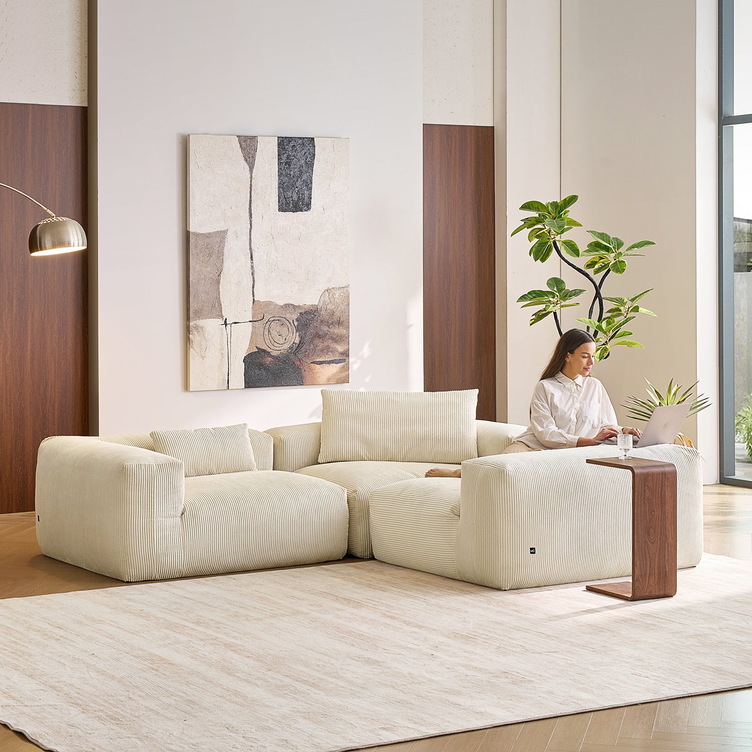 Mellow Closed L Sectional - Mario Capasa