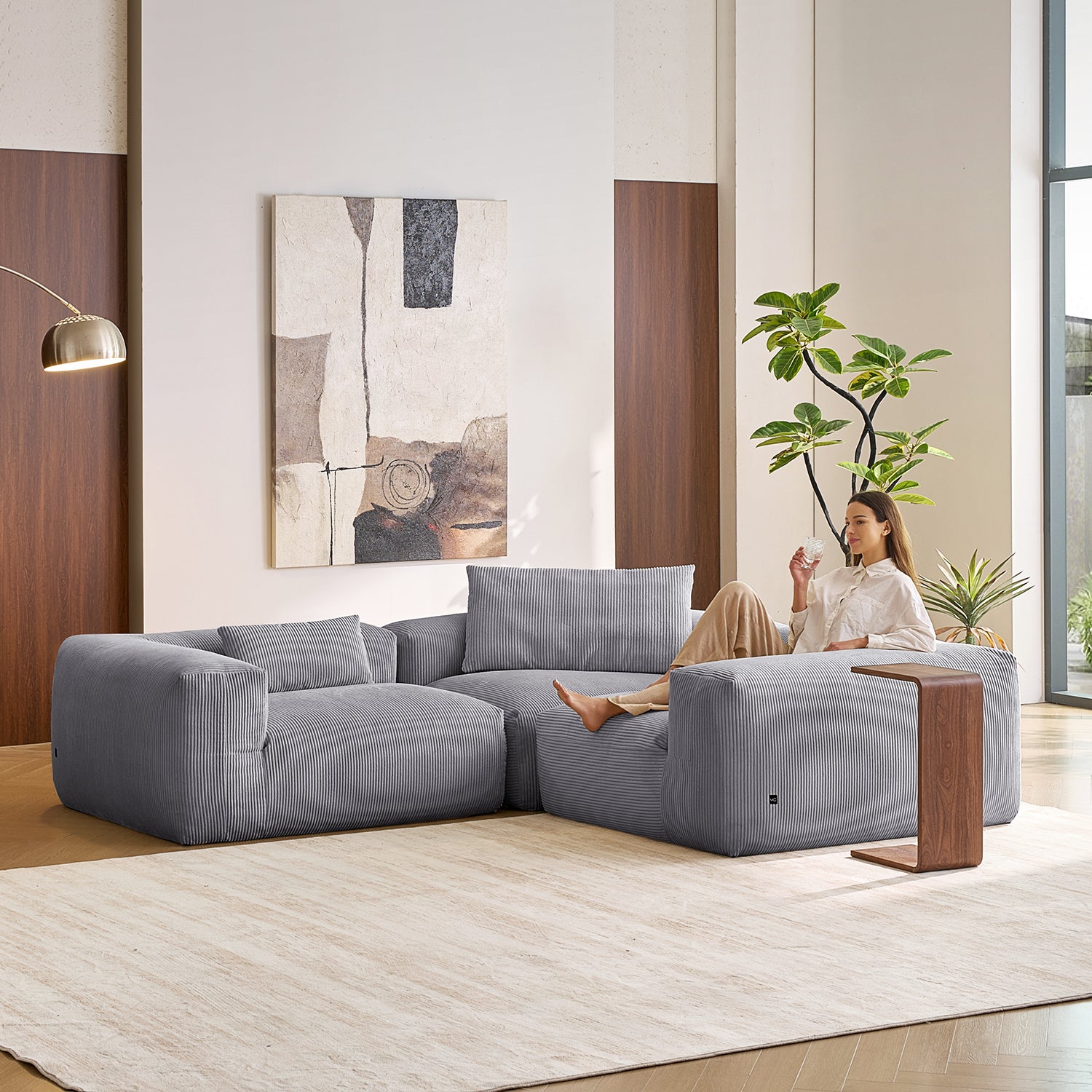 Mellow Closed L Sectional - Mario Capasa