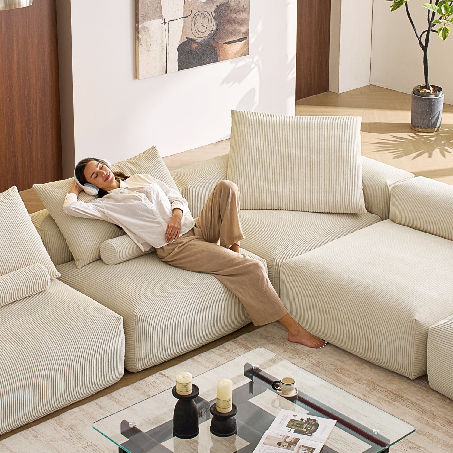 Mellow Closed L Sectional - Mario Capasa