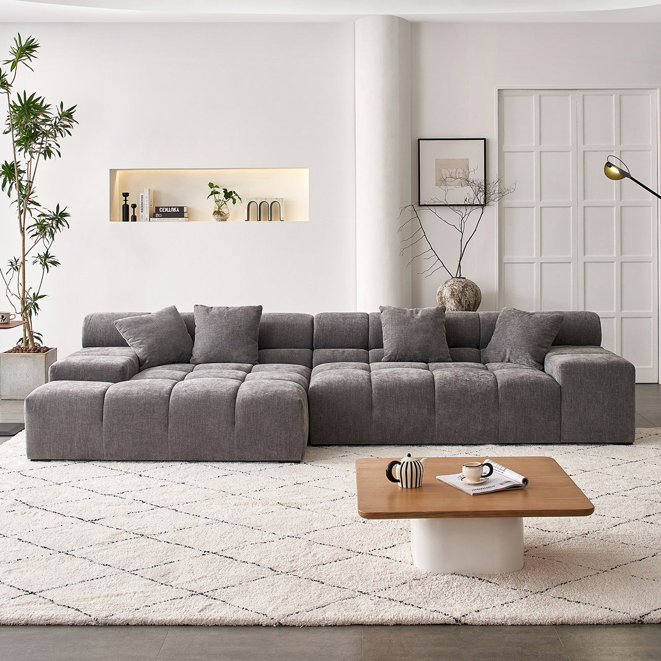 Amora Sectional - Mario Capasa