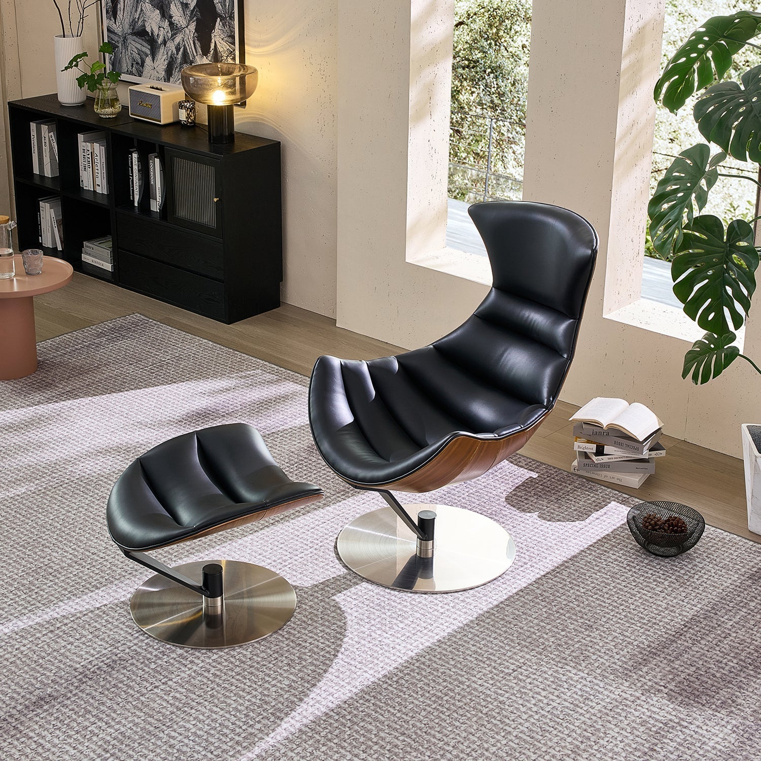 The Avant Glide Chair and Ottoman - Mario Capasa