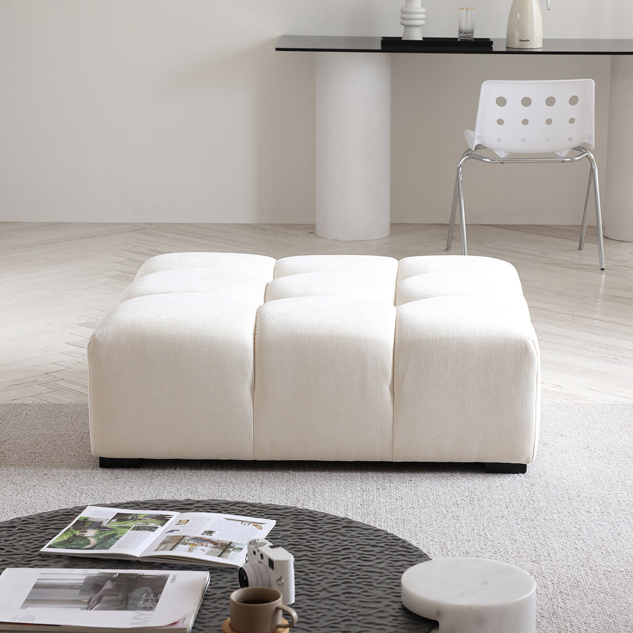 Amora Ottoman - Mario Capasa