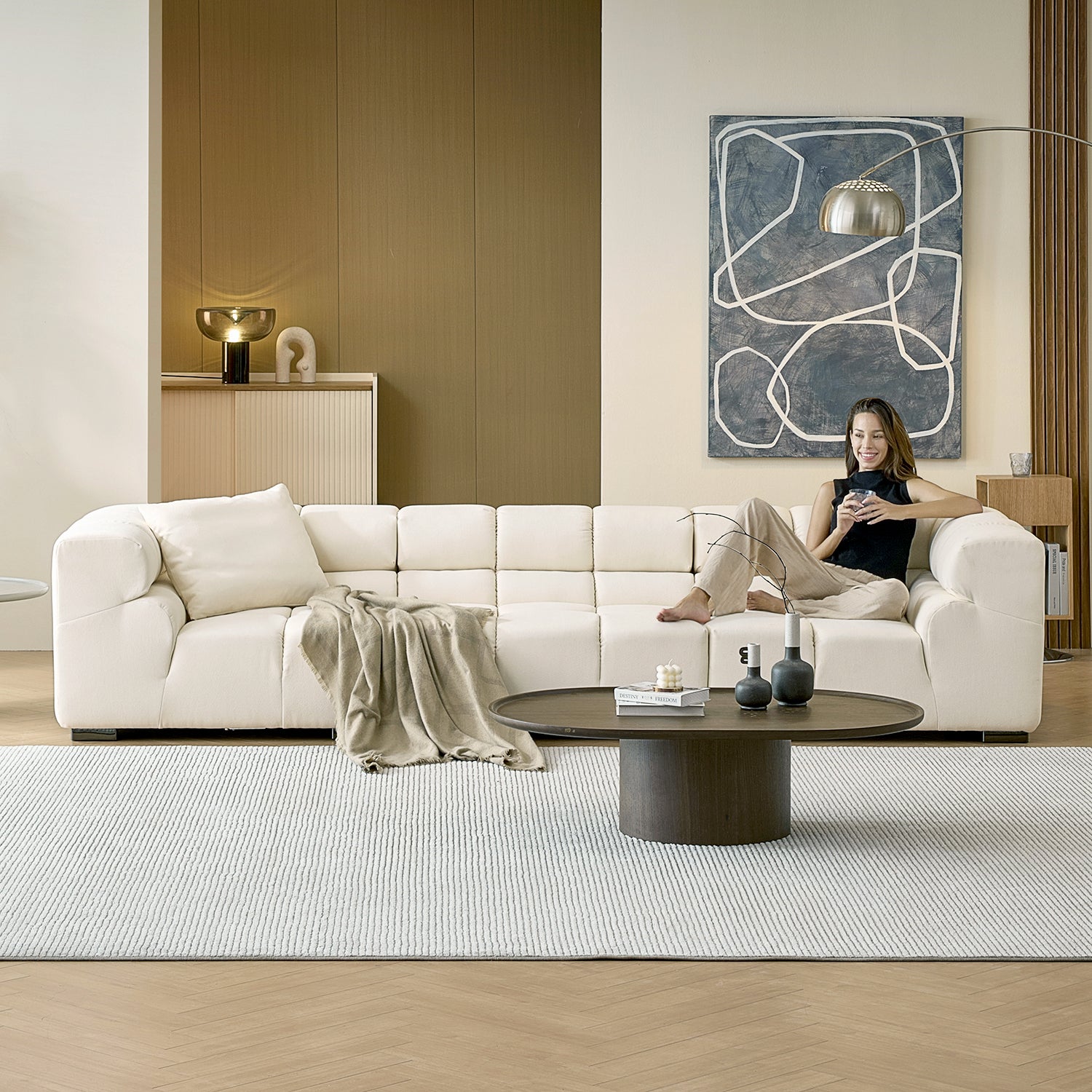 Amora Sofa High Arms