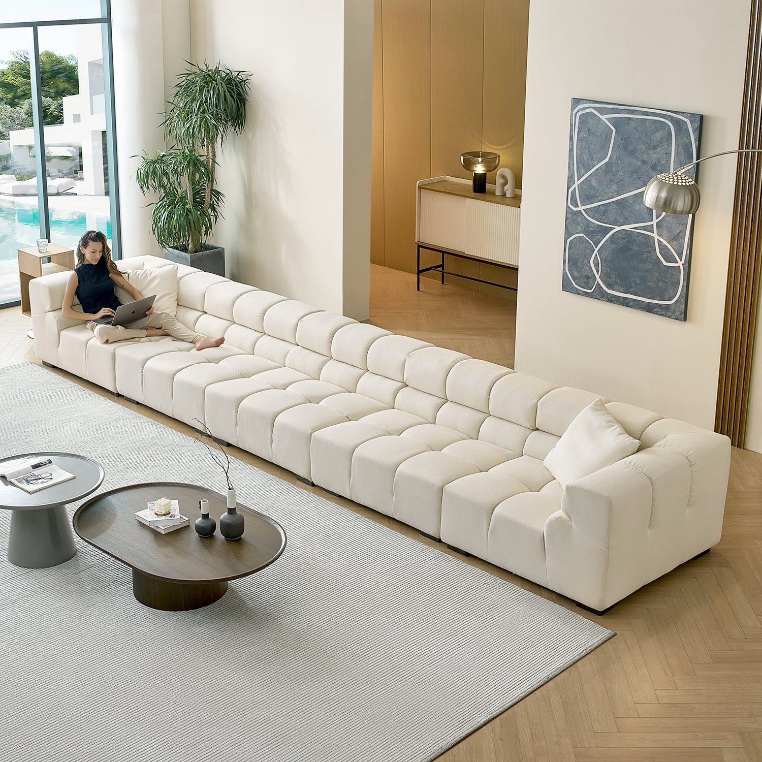 Amora Sofa High Arms