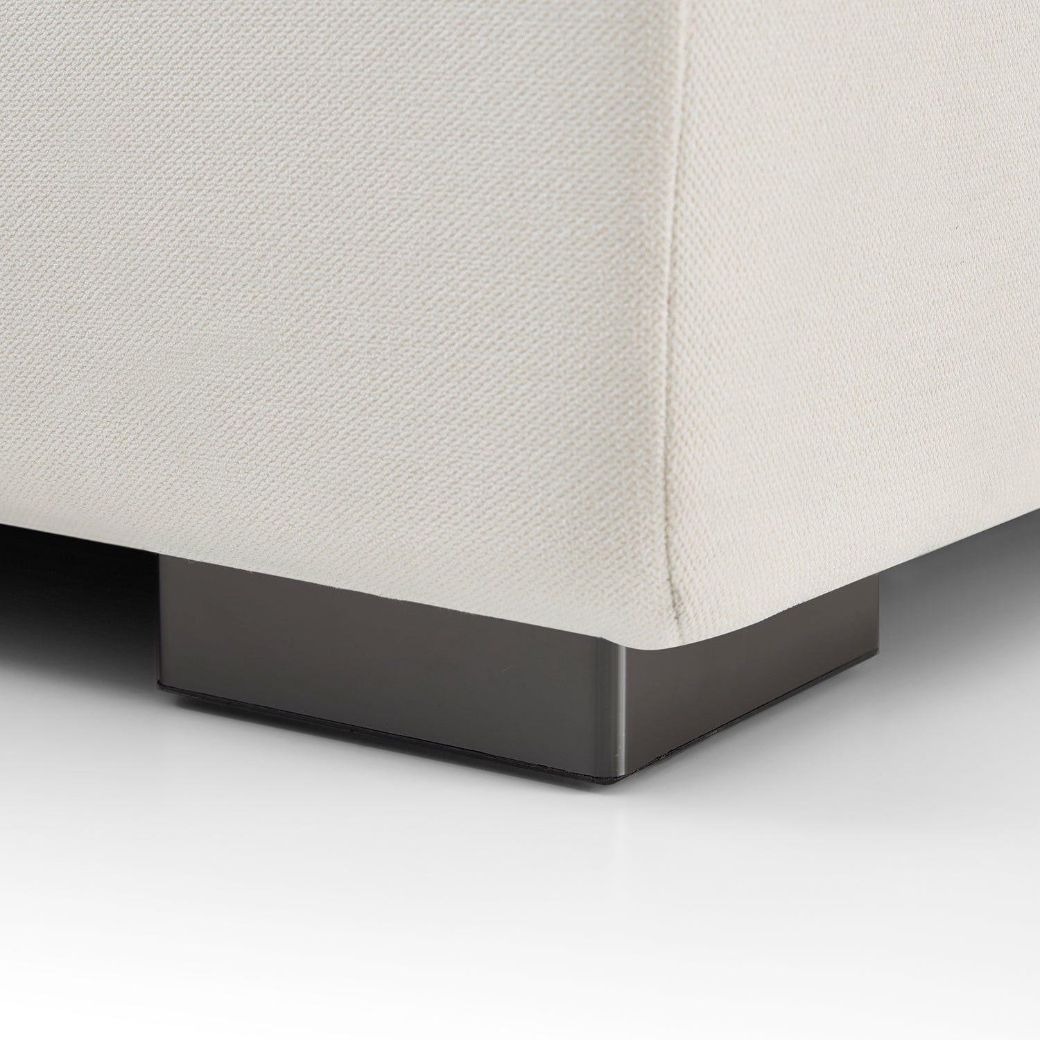 Amora U Sectional Low Arm - Mario Capasa