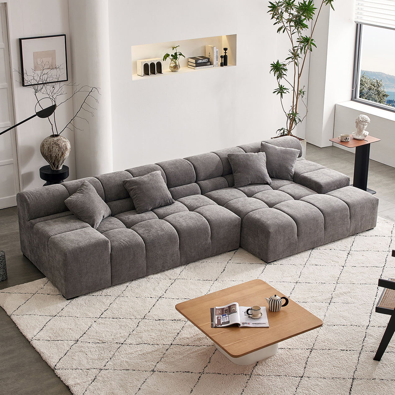 Amora Sectional - Mario Capasa