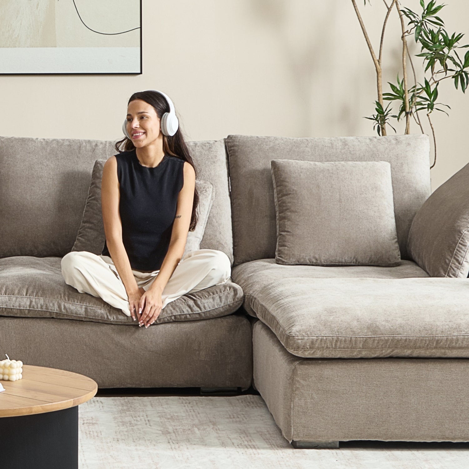Tivoli Cloud Sectional