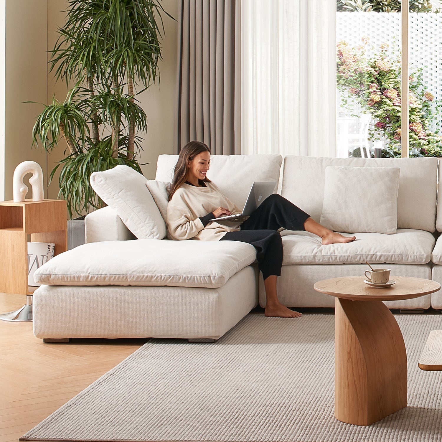 Malibu Cloud U Sectional - Mario Capasa