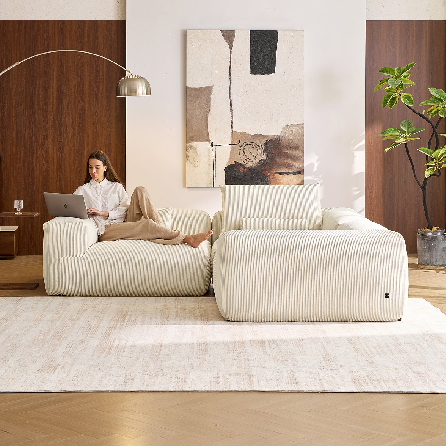 Mellow Closed L Sectional - Mario Capasa