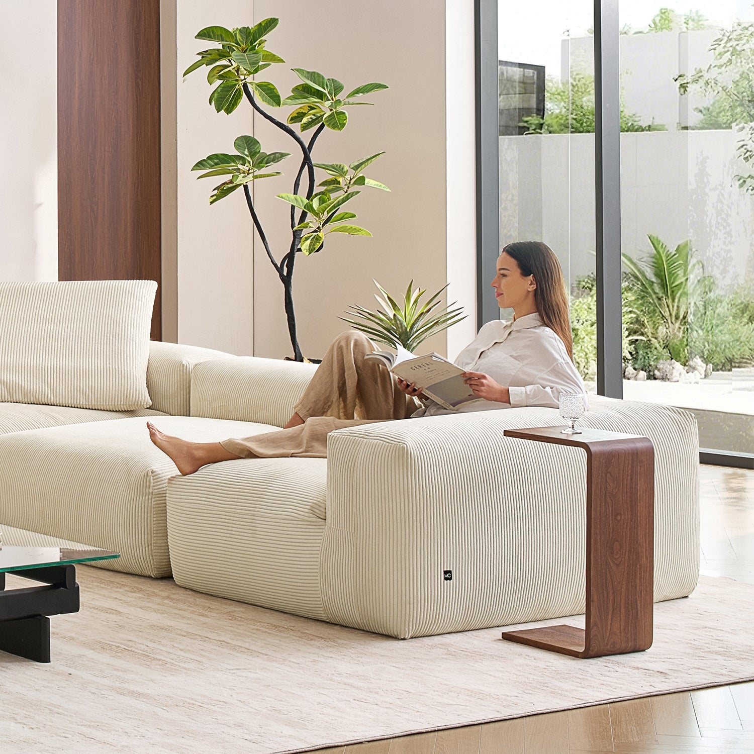Mellow Closed L Sectional - Mario Capasa