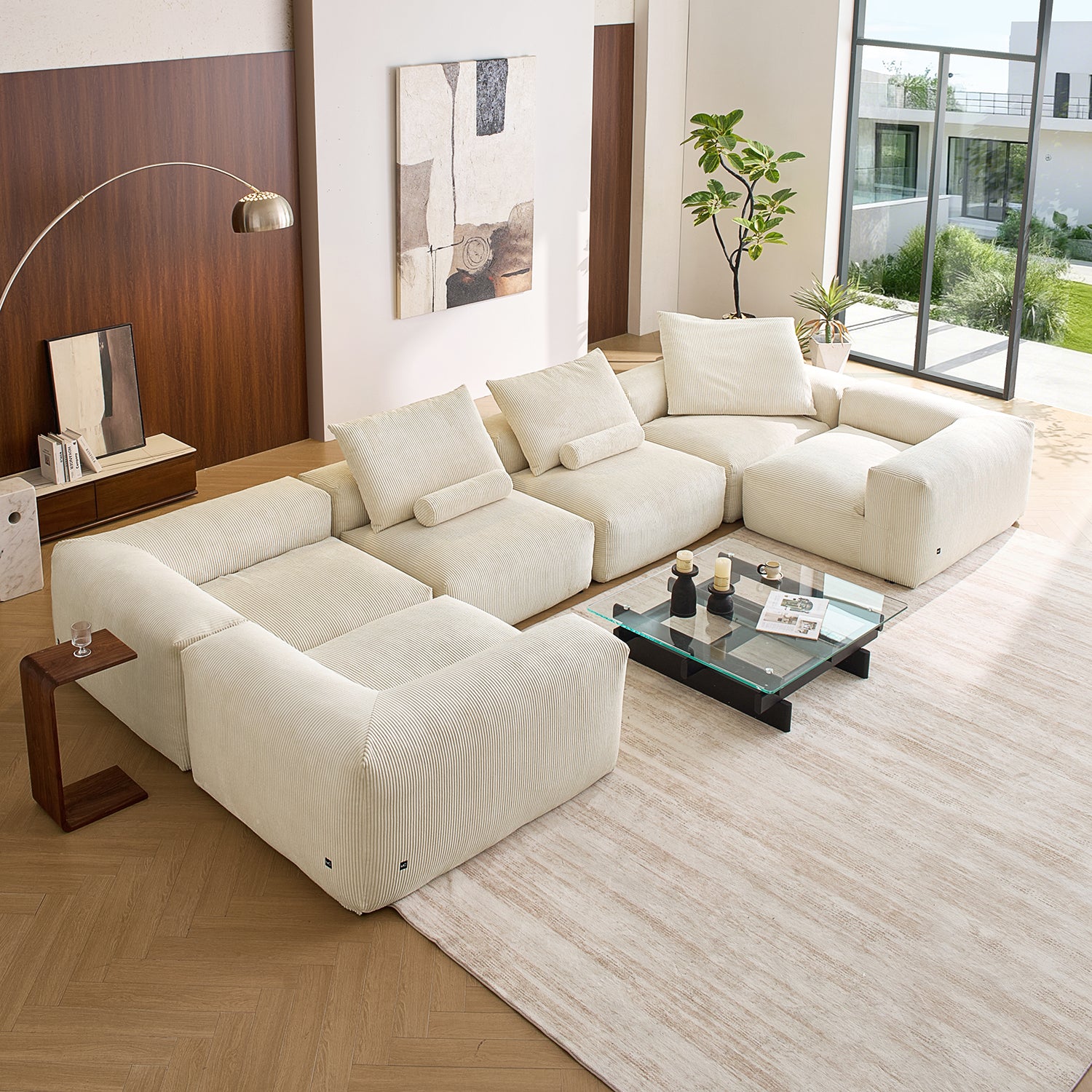 Mellow Closed U Sectional - Mario Capasa