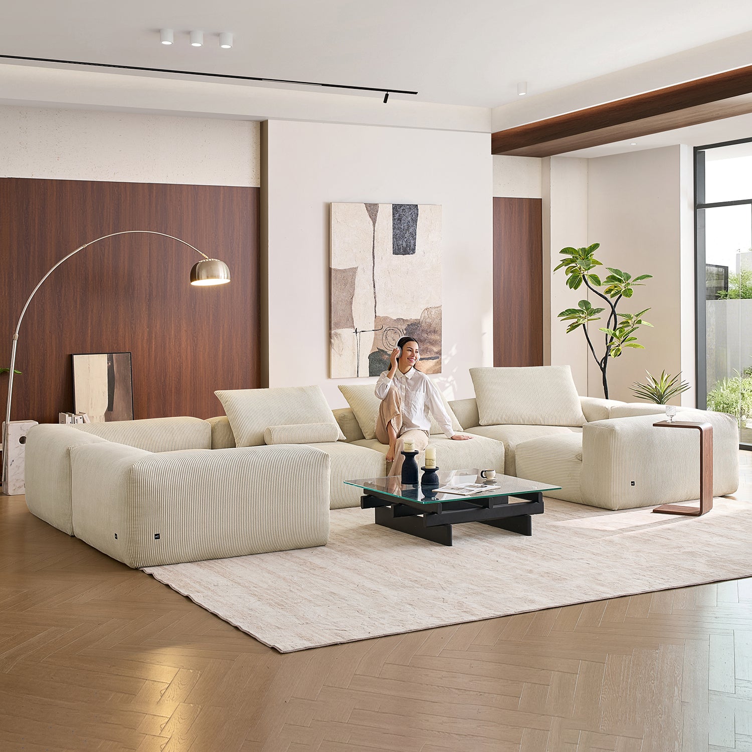 Mellow Closed U Sectional - Mario Capasa
