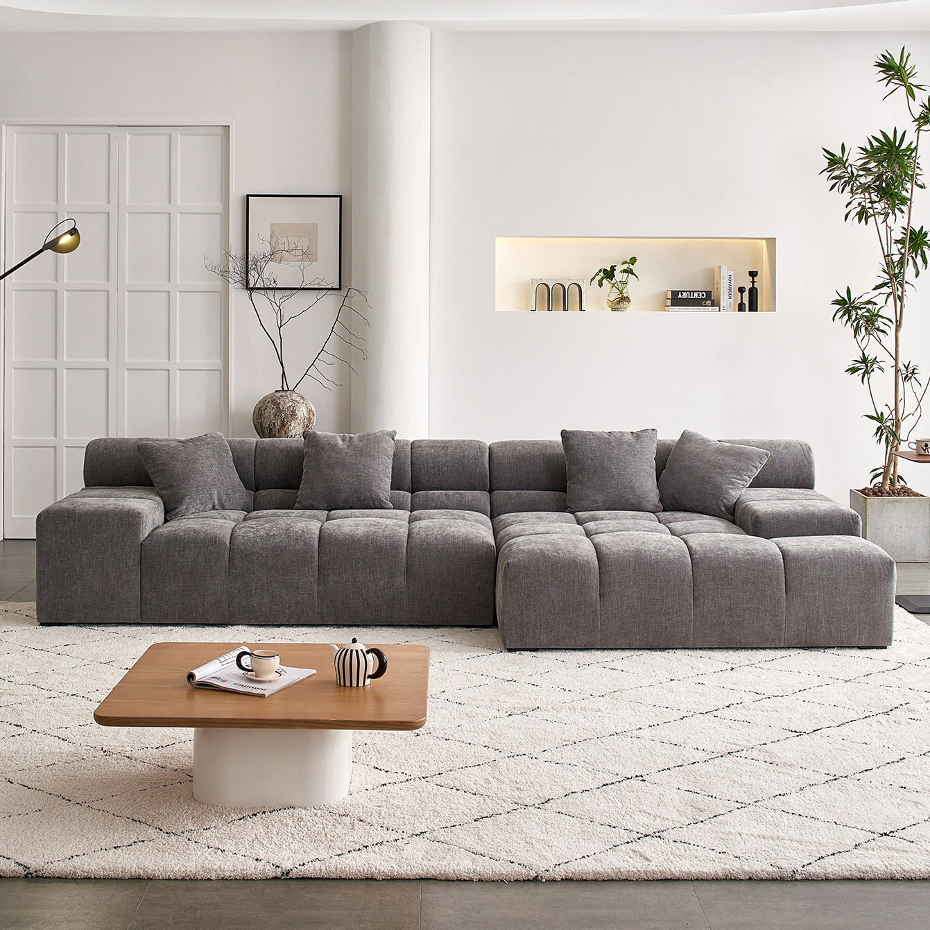 Amora Sectional - Mario Capasa
