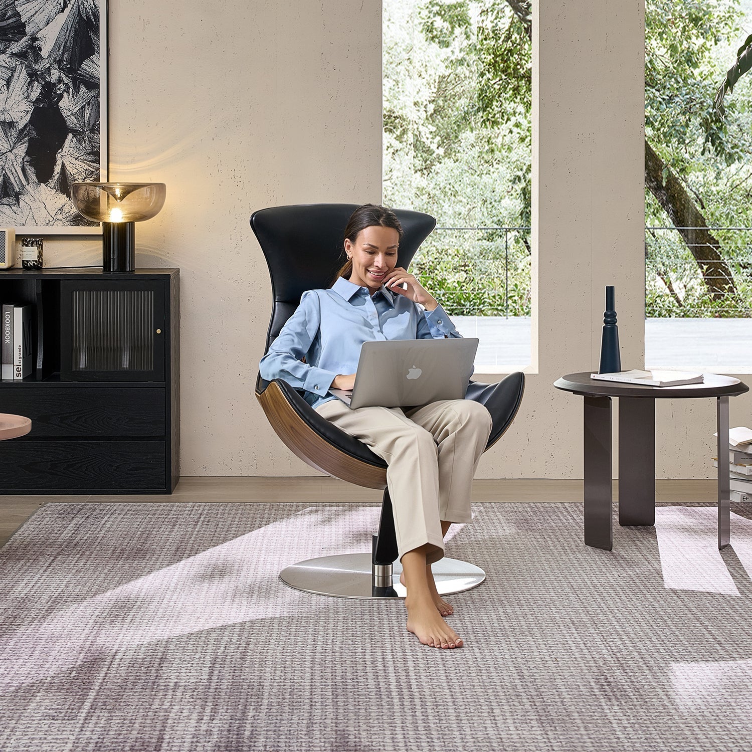 The Avant Glide Chair and Ottoman - Mario Capasa